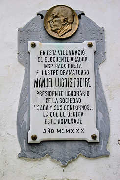 Lápida homenaxe na vila de Sada