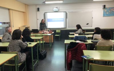 A profesora Paula Outón vén de impartir o curso “Protocolo para a detección e tratamento da dislexia” no IES Xulián Magariños de Negreira